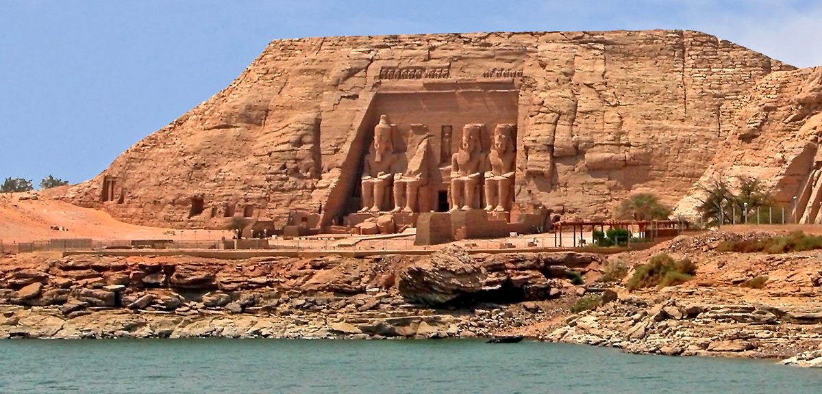 abu-simbel4